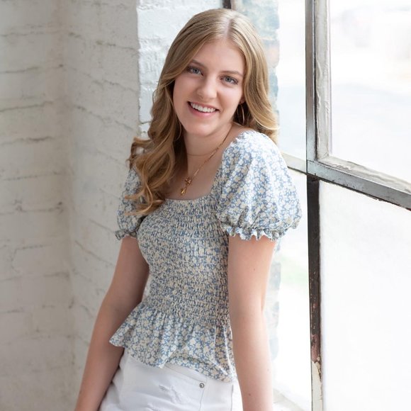 Meet your Posher, Morgan - Picture 1 of 2